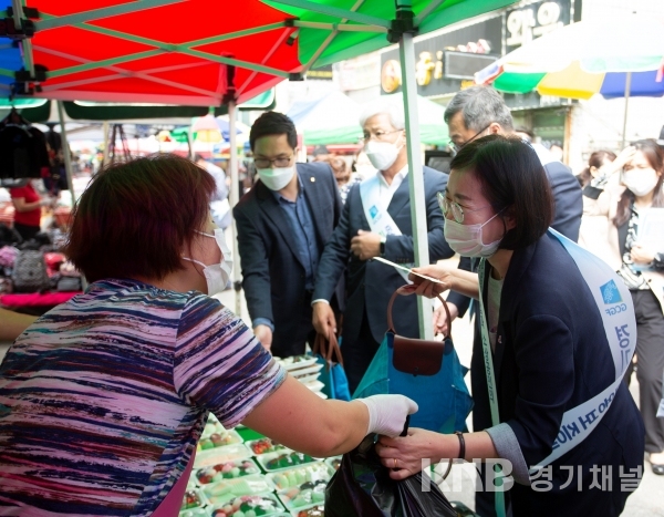 김인순 의원, 추석 앞두고 경제살리기 민생 행보 펼쳐